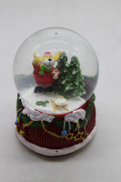 Статуэтка-шар "Олень с ёлкой" 13,5х10см музыкальный Y10061-24