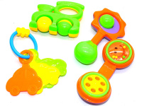 Набор погремушек 26х20см 4шт/уп., пластик Y7531-18