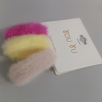 Резинка для волос 4см 3 шт. (малиновая, желтая, бежевая) пушистые 11896-24