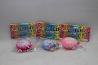 Игрушка-антистресс сквиш "Пирожное" 6,5см с шариками и пайетками, 3 цвета С-45082