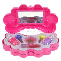 Косметика для девочек "Фееринки" (блеск для губ, помада, лак  для ногтей, заколки) 10636I3-FI от магазина "Карандаш"