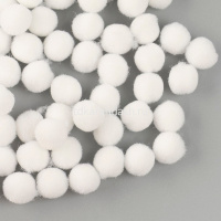 Набор помпоны пушистые 15мм, 50шт, белые Y10877-24 от магазина "Карандаш"