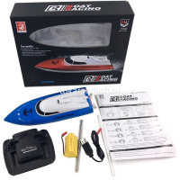 Катер р/у, пластик 24х7см с аккумулятором 1317620/802 от магазина "Карандаш"