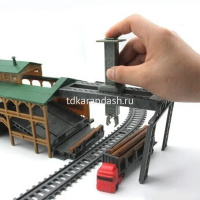 Железная дорога Локомотив + 4 вагона, 59х7х40,5см, длина пути 450см (свет, звук) 2083/YS269681 от магазина "Карандаш"
