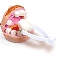 Набор д/лепки из теста 4 цвета 50гр. 8шт. "Доктор Зуб" (макет головы, бормашина, аксессуары) TA1041 от магазина "Карандаш"