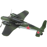 Декоративное изделие "Пикирующий бомбардировщик ПЕ-2, СССР. 2-мировая война" 33х28х14см металл от магазина "Карандаш"