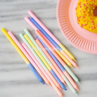 Свечи д/торта 12шт. 15см с подсвечниками "Радужное ассорти" 6079130 от магазина "Карандаш"