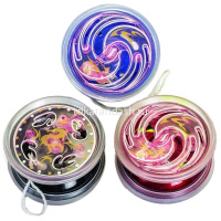 Игрушка "Йо-Йо Молния" 6см, пластик, металл, светится Y7536-18 от магазина "Карандаш"