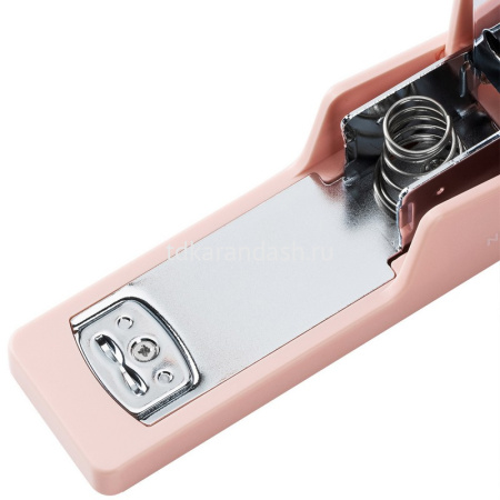 Степлер №24/6,26/6 20л "Nusign" глубина 45мм пластик персиковый NS084-RD от магазина "Карандаш"