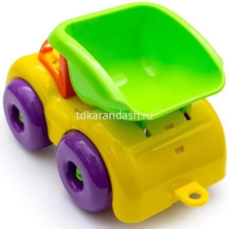 Набор д/песка "Баловень" (машинка, 3 формочки, лопатка) 82035 от магазина "Карандаш"