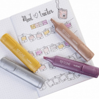 Набор маркеров текстовыделителей "V-tone Metallic" 4шт, клиновидный наконечник, толщина линии 1-5мм от магазина "Карандаш"