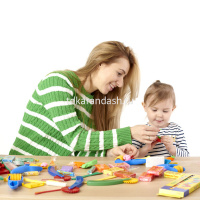 Формочки для лепки 24шт. пластик, в пластиковом ведре N7/24 от магазина "Карандаш"