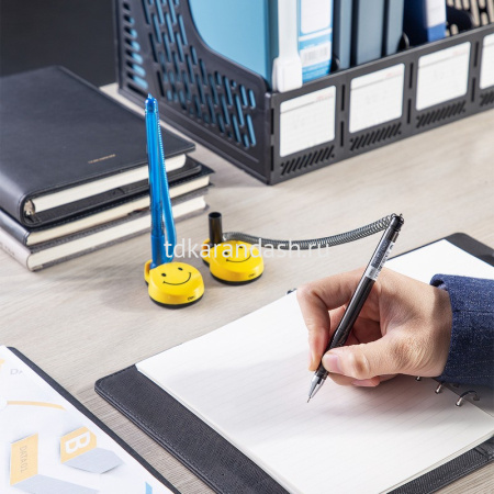 Ручка шариковая на самоклеящейся подставке 0,7мм синяя, с пластиковой пружиной EQ50-BL от магазина "Карандаш"