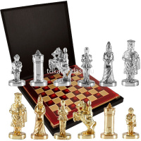 Шахматный набор "Византийская Империя" 20х20см дерево/металл, красная доска (фигуры золото/серебро) от магазина "Карандаш"