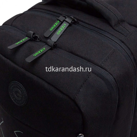 Рюкзак 26х39х19см, 700гр, 2 отделения, 3 кармана, черный/салатовый "Мяч" RB-656-3/2 от магазина "Карандаш"