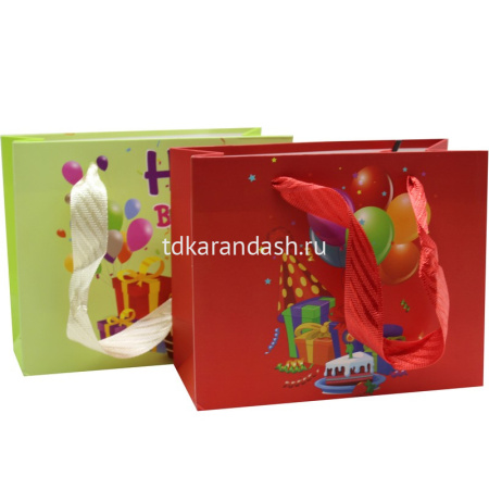 Пакет подарочный "С Днем рождения" широкий 32х26х11см 4 вида 11567-24 от магазина "Карандаш"