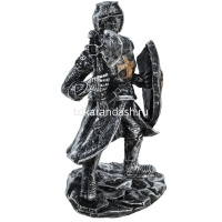 Фигурка декоративная "Рыцарь" 9х7х15см 773685 от магазина "Карандаш"