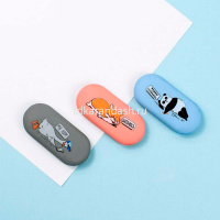 Ластик "Герои с характером" овальный, 60х28х12мм, 3 цвета 70038 от магазина "Карандаш"