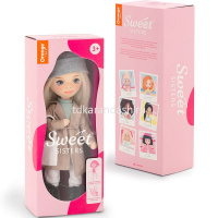 Кукла "Mia. Европейская зима" 32см в бежевом тренче SS01-07 от магазина "Карандаш"