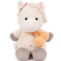 Лошадка "Ами" с шарфом 20см карамельная ЛА/20/к от магазина "Карандаш"