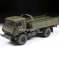 Модель "Российский двухосный грузовой автомобиль К-4350" 23см 485 деталей 3692 от магазина "Карандаш"