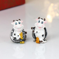 Статуэтка Бык на подкове с деньгами 3,8х2,5х2,5см 4 вида 20654 от магазина "Карандаш"