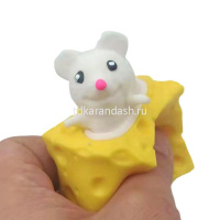 Игрушка-антистресс "Мышка в сыре" 5х5см 4 вида XF2317 от магазина "Карандаш"