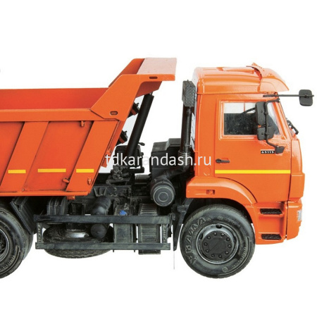 Модель "Самосвал KAMAZ-65115" 20см 426 деталей 3650 от магазина "Карандаш"